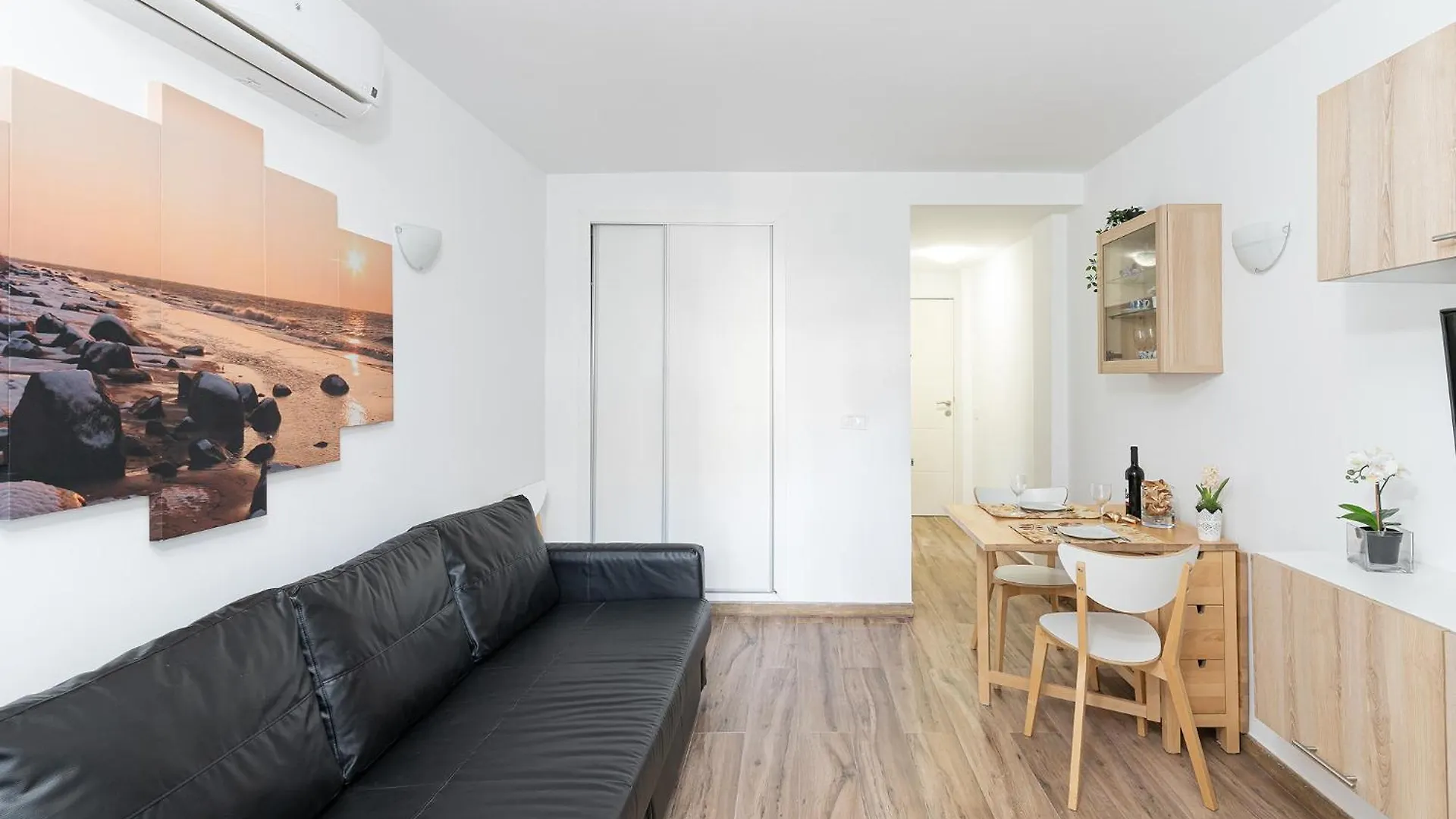 Magic Summer Apartment Benalmadena 0*,  Spain
